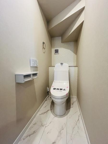 �_�ސ쌧������s������2���ڂ̐V�z��ˌ��Ẵg�C��