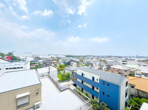 �_�ސ쌧������s�{��2���ڂ̒��Ã}���V�����̏Z�˂���̒��]�ʐ^