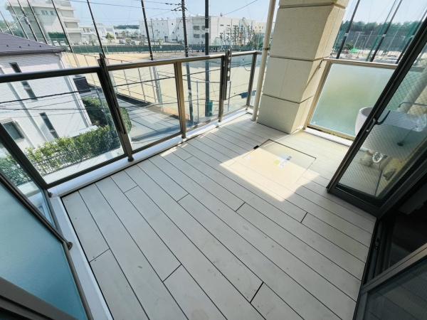 �_�ސ쌧������s������̒��Ã}���V�����̃o���R�j�[