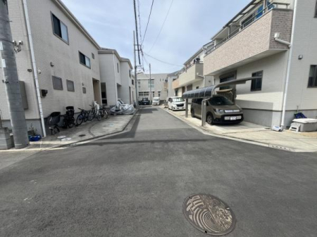 �_�ސ쌧������s�Ï��̓y�n�̑O�ʓ��H�܂ތ��n�ʐ^