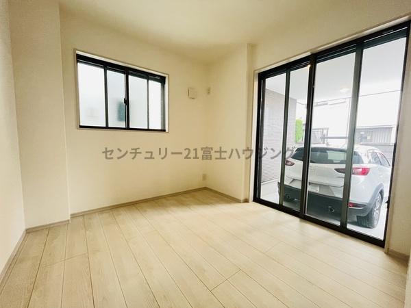 �_�ސ쌧������s�����̐V�z��ˌ��Ă̗m��