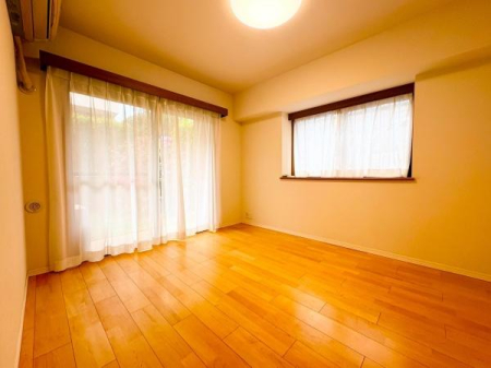 �_�ސ쌧�ɐ����s�Γc�̒��Ã}���V�����̗m��