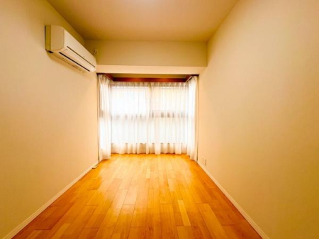 �_�ސ쌧�ɐ����s�Γc�̒��Ã}���V�����̗m��