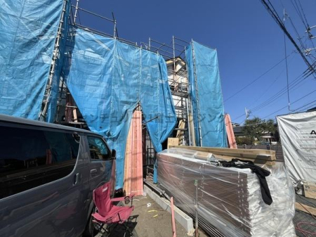 �_�ސ쌧������s���C�ݖk5���ڂ̐V�z��ˌ��Ă̌��n�O�ώʐ^