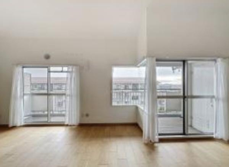 �_�ސ쌧������s�~��1���ڂ̒��Ã}���V�����̃��r���O