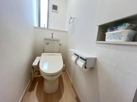 �_�ސ쌧������s����2���ڂ̒��È�ˌ��Ẵg�C��