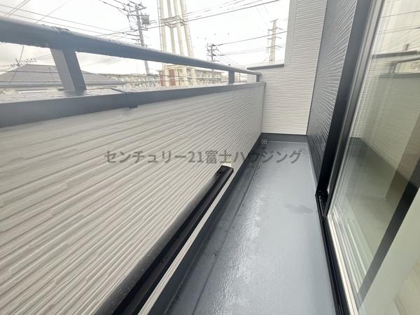 �_�ސ쌧������s��̐V�z��ˌ��Ẵo���R�j�[