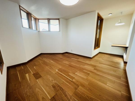 �_�ސ쌧������s�l�|3���ڂ̐V�z��ˌ��Ă̗m��