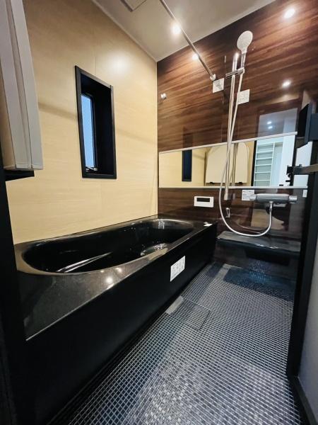 �_�ސ쌧������s�l�|3���ڂ̐V�z��ˌ��Ă̗���