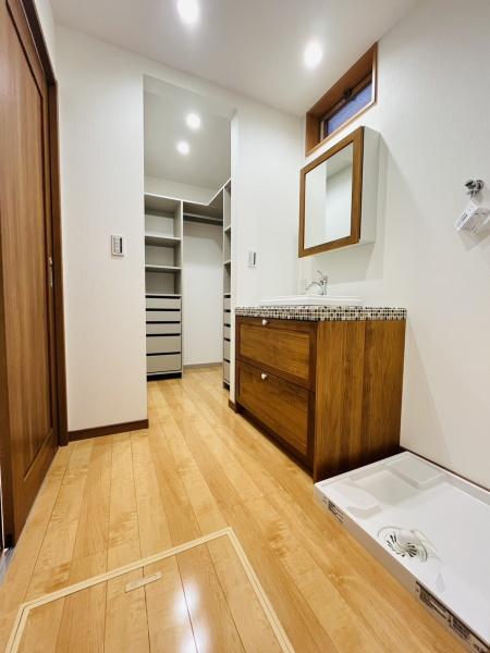 �_�ސ쌧������s�l�|3���ڂ̐V�z��ˌ��Ă̐��ʑ�E���ʏ�