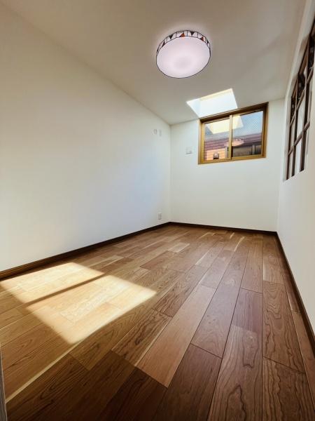 �_�ސ쌧������s�l�|3���ڂ̐V�z��ˌ��Ă̗m��