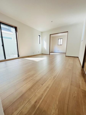 �_�ސ쌧������s����4���ڂ̐V�z��ˌ��Ẵ��r���O