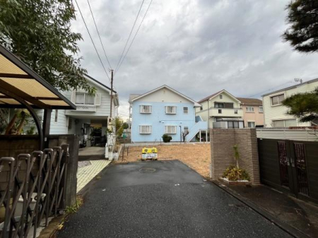 �_�ސ쌧����s�А�4���ڂ̓y�n�̑O�ʓ��H�܂ތ��n�ʐ^