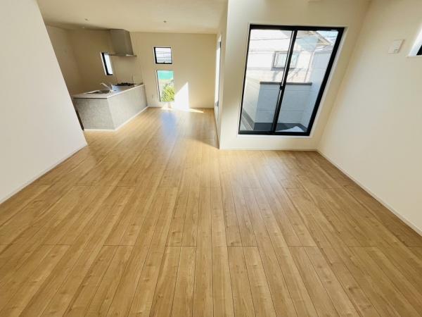 �_�ސ쌧������s�{��3���ڂ̐V�z��ˌ��Ẵ��r���O