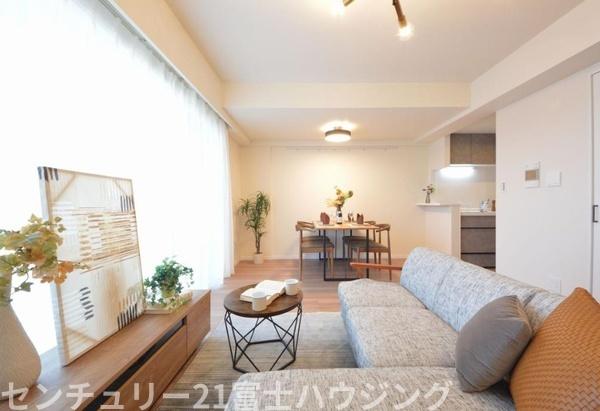 �_�ސ쌧����s����������3���ڂ̒��Ã}���V�����̃��r���O