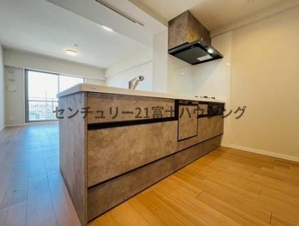 �_�ސ쌧������s�����̒��Ã}���V�����̃L�b�`��