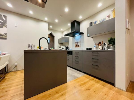 �_�ސ쌧����s���̒��È�ˌ��ẴL�b�`��