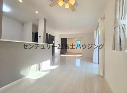 �_�ސ쌧������s�����̒��È�ˌ��Ẵ��r���O