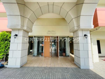 �_�ސ쌧����s���3���ڂ̒��Ã}���V�����̃G���g�����X