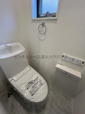 �_�ސ쌧������s�����u2���ڂ̐V�z��ˌ��Ẵg�C��