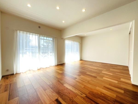 �_�ސ쌧������s���Q2���ڂ̒��Ã}���V�����̃��r���O