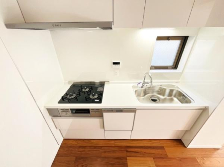 �_�ސ쌧������s���Q2���ڂ̒��Ã}���V�����̃L�b�`��