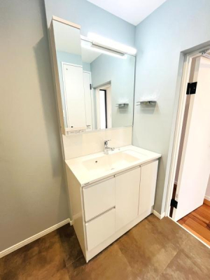 �_�ސ쌧������s���Q2���ڂ̒��Ã}���V�����̐��ʑ�E���ʏ�