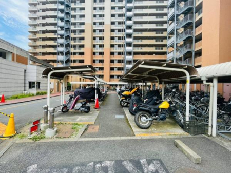 �_�ސ쌧����s����̒��Ã}���V�����̂��̑����n