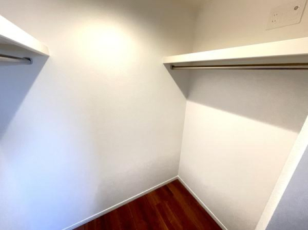 �_�ސ쌧������s�����u1���ڂ̐V�z��ˌ��Ă̎��[