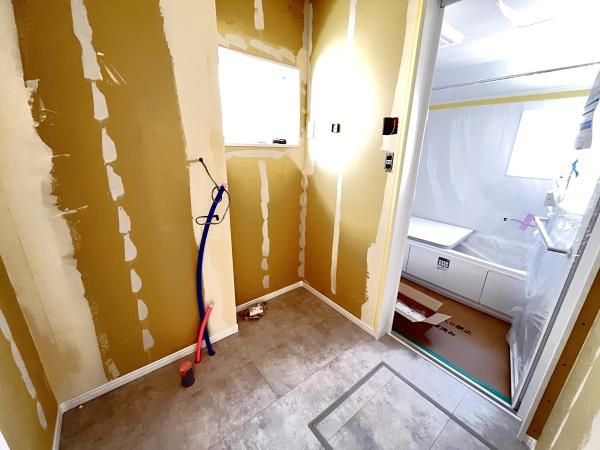 �_�ސ쌧������s�����u1���ڂ̐V�z��ˌ��Ă̐��ʑ�E���ʏ�