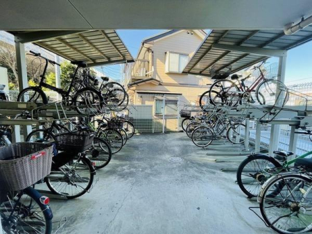 �_�ސ쌧������s�ԉH���̒��Ã}���V�����̂��̑����p��