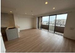 �_�ސ쌧����s�P�s��2���ڂ̒��Ã}���V�����̃��r���O