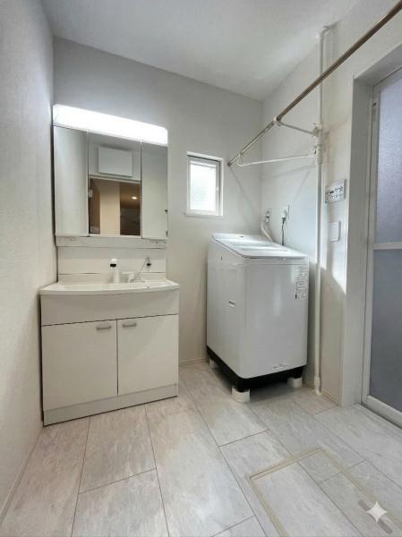 �_�ސ쌧������s����5���ڂ̒��È�ˌ��Ă̐��ʑ�E���ʏ�