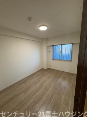 �_�ސ쌧������s�ԏ����̒��Ã}���V�����̗m��