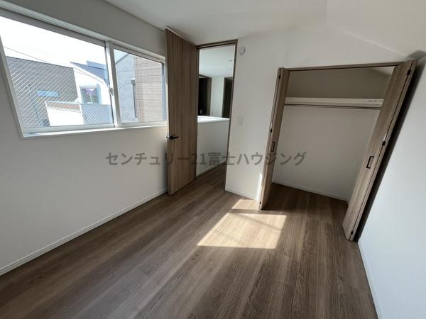 �_�ސ쌧������s�����u1���ڂ̐V�z��ˌ��Ă̗m��