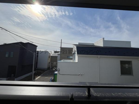 �_�ސ쌧������s�����u1���ڂ̐V�z��ˌ��Ă̏Z�˂���̒��]�ʐ^