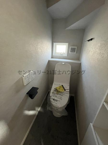 �_�ސ쌧������s�����u1���ڂ̐V�z��ˌ��Ẵg�C��