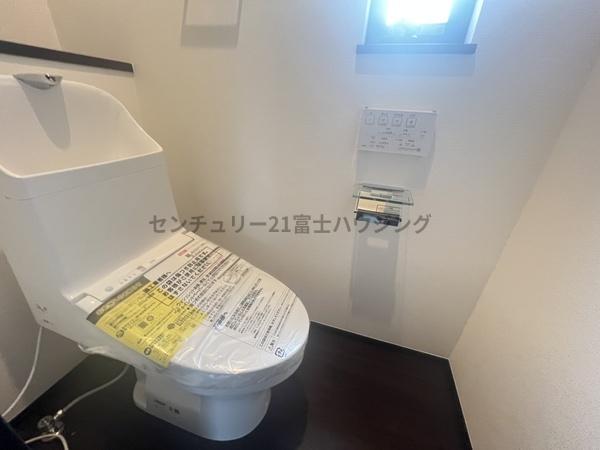 �_�ސ쌧������s����1���ڂ̐V�z��ˌ��Ẵg�C��