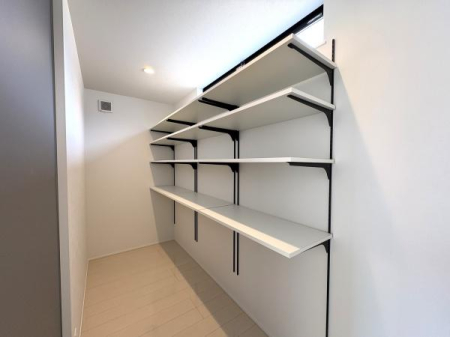 �_�ސ쌧�����S���쒬�c�[ 1422-2�̐V�z��ˌ��Ă̎��[