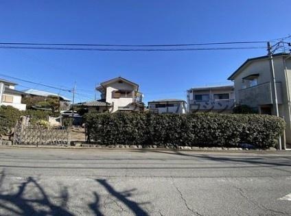 �_�ސ쌧����s�{����2���ڂ̓y�n�̑O�ʓ��H�܂ތ��n�ʐ^