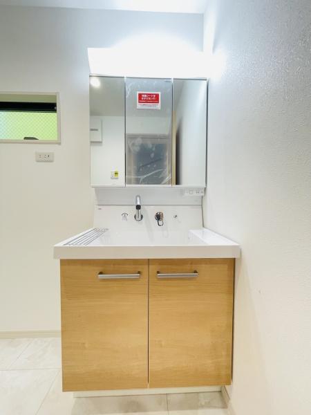 �_�ސ쌧����s���q�̒��È�ˌ��Ă̐��ʑ�E���ʏ�