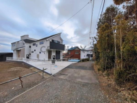 �_�ސ쌧����s����1���ڂ̐V�z��ˌ��Ẳ摜