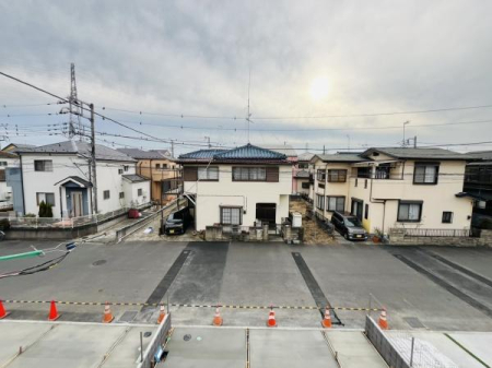 �_�ސ쌧������s�Ï��̐V�z��ˌ��Ă̏Z�˂���̒��]�ʐ^