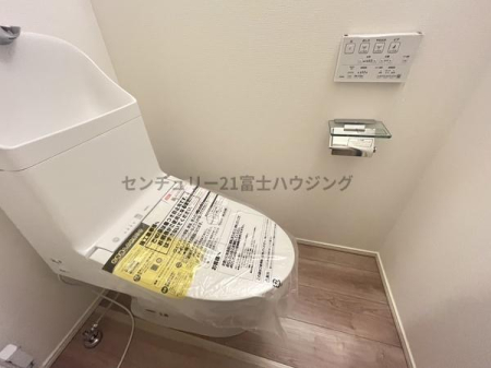 �_�ސ쌧������s����1���ڂ̐V�z��ˌ��Ẵg�C��