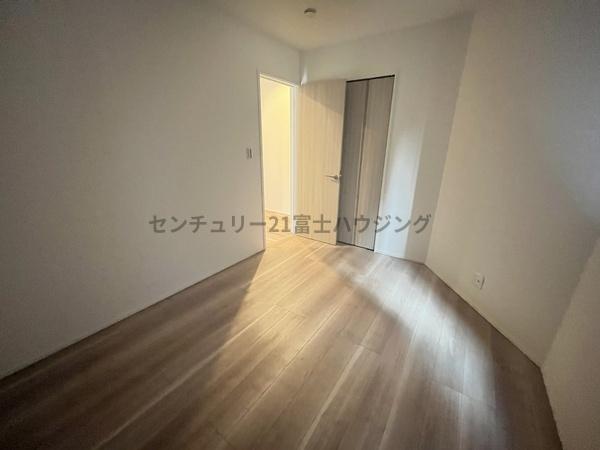 �_�ސ쌧������s����1���ڂ̐V�z��ˌ��Ẵ��r���O�ȊO�̋���