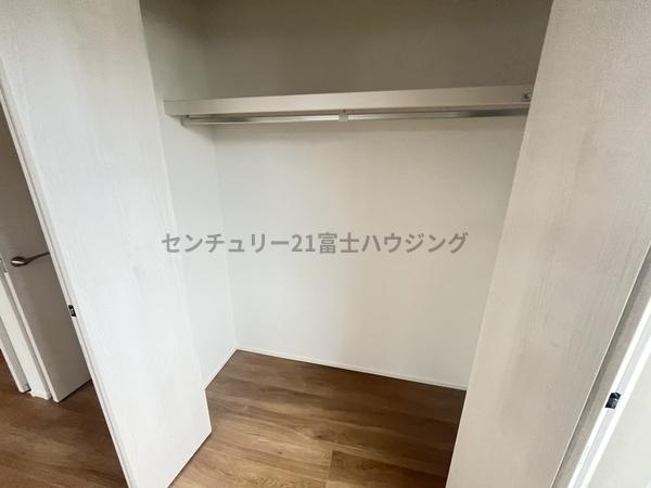 �_�ސ쌧������s����1���ڂ̐V�z��ˌ��Ă̎��[