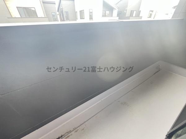 �_�ސ쌧������s����1���ڂ̐V�z��ˌ��Ẵo���R�j�[
