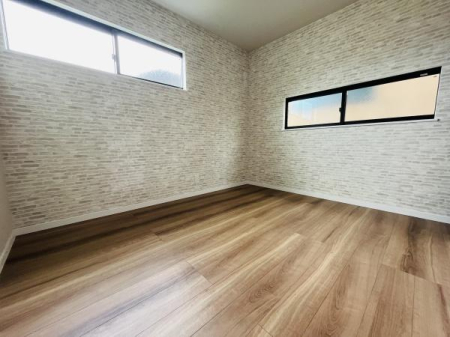 �_�ސ쌧������s������2���ڂ̐V�z��ˌ��Ă̗m��