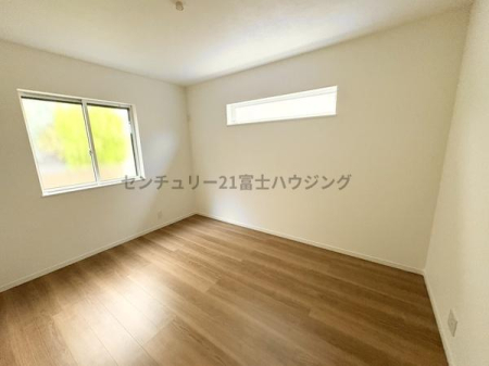 �_�ސ쌧������s���C�ݓ�4���ڂ̐V�z��ˌ��Ă̗m��