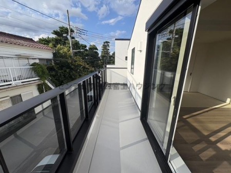 �_�ސ쌧������s���C�ݓ�4���ڂ̐V�z��ˌ��Ẵo���R�j�[